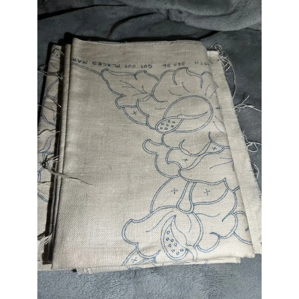 Vintage Embroidery Luncheon Set Design 102 Stamped Linen J&P Coats Thread Floral